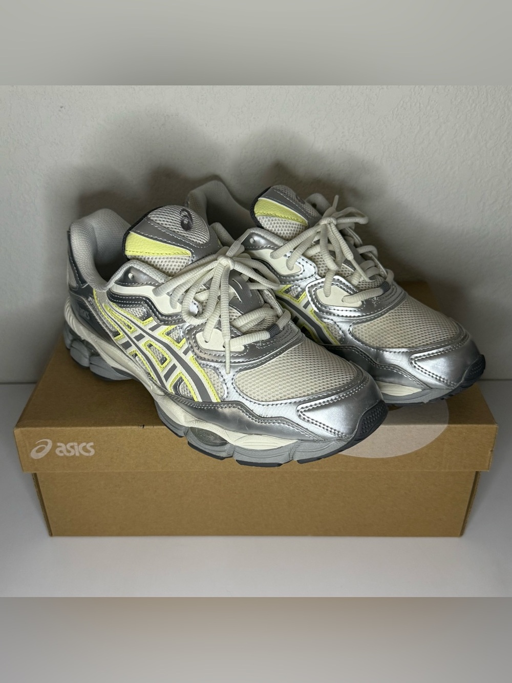 ASICS Emmi x Gel NYC Silver Huddle Yellow Women’s Size 9.5
